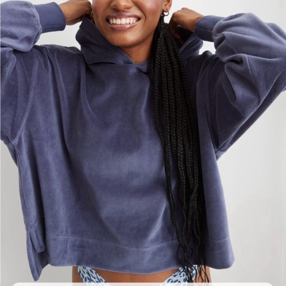 Aerie velour cropped hoodie light navy blue women’s size large - Picture 3 of 3
